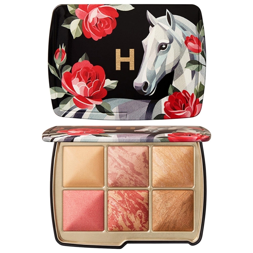Hourglass- Horse- Ambient Lighting Edit ***2025 Limited Edition Holiday Edition